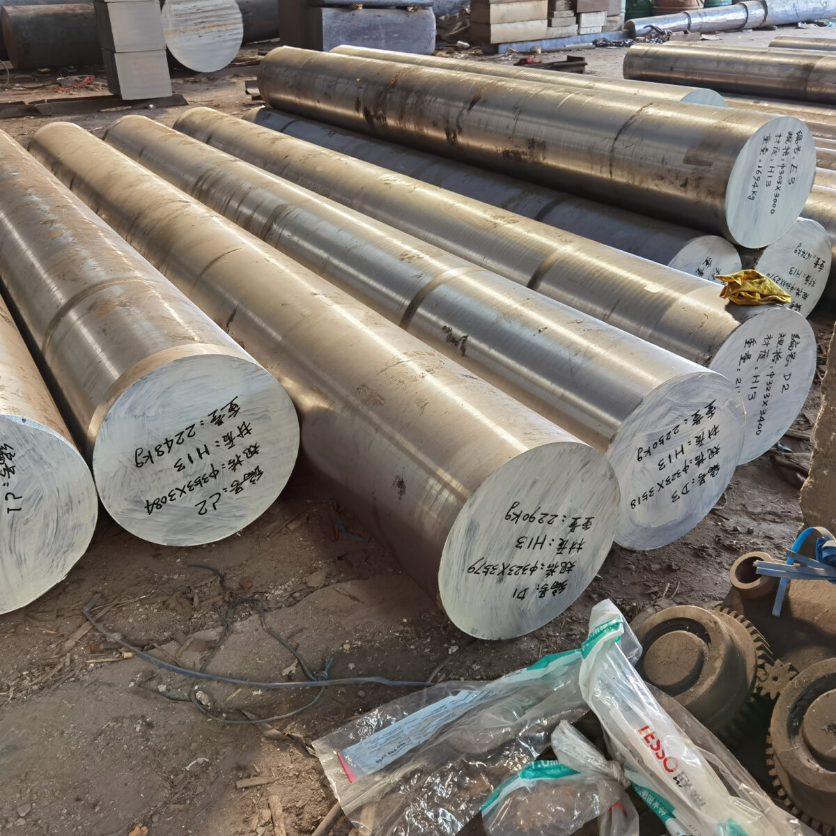 H13 High-Molybdenum Forged Bar Dia 320–350